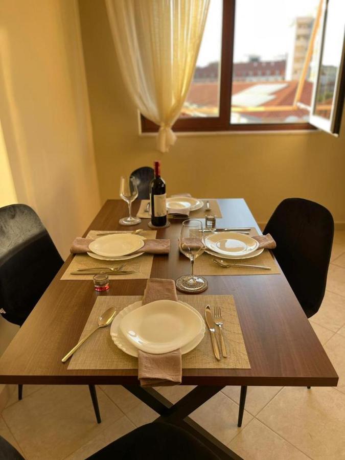 Premium Apartments Shkodër Buitenkant foto