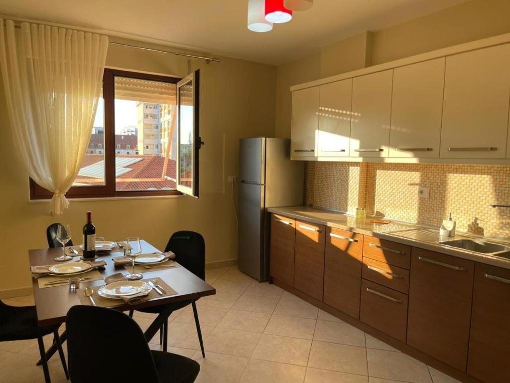 Premium Apartments Shkodër Buitenkant foto