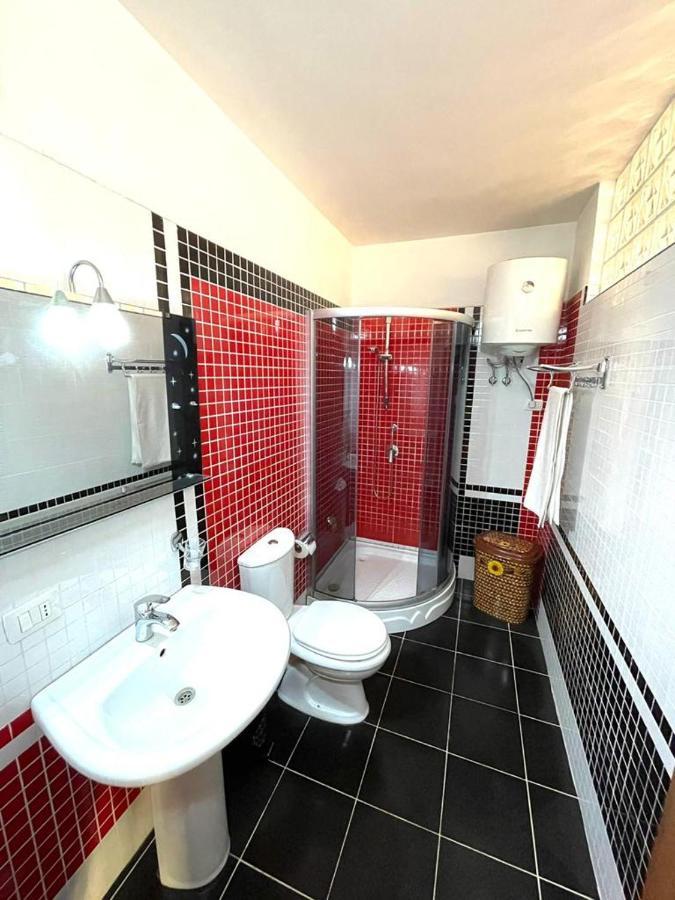 Premium Apartments Shkodër Buitenkant foto