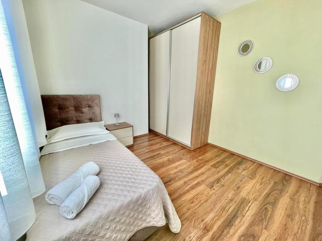 Premium Apartments Shkodër Buitenkant foto